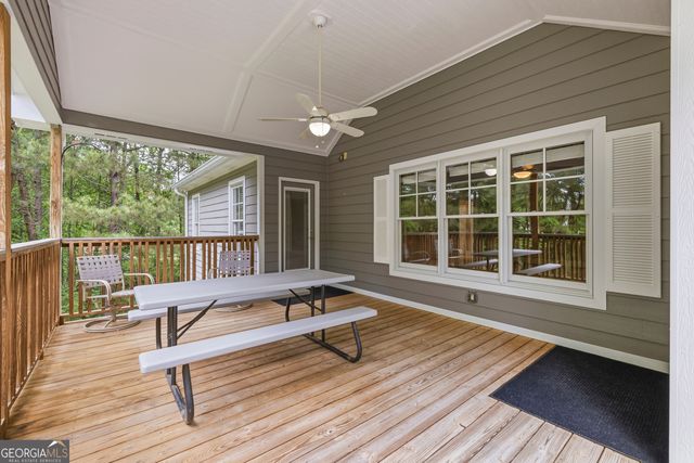 2055 Lakewood Trace, Grayson, GA 30017