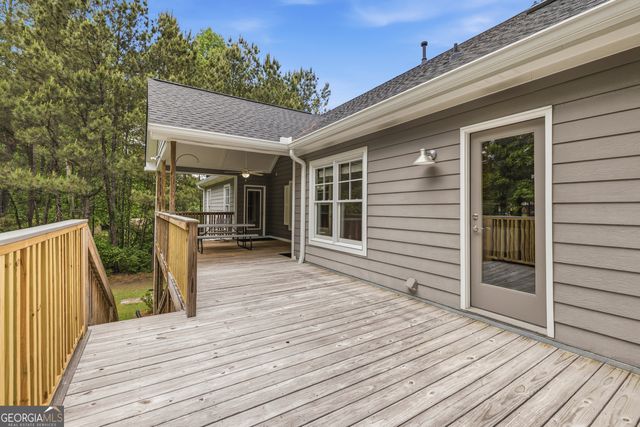 2055 Lakewood Trace, Grayson, GA 30017