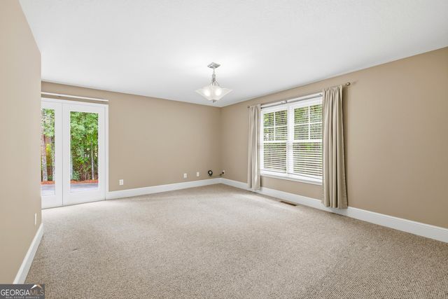2055 Lakewood Trace, Grayson, GA 30017