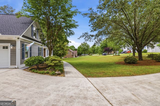 2055 Lakewood Trace, Grayson, GA 30017