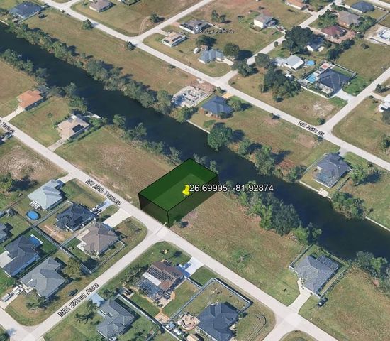 2133 NE 25TH TER, Cape Coral, FL 33909