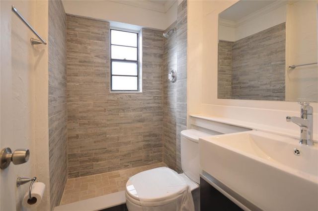 835 NE 15TH Avenue 5, Fort Lauderdale, FL 33304