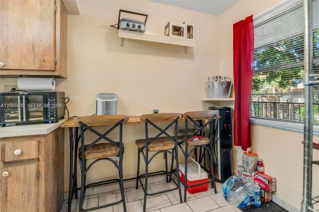 3321 NW 47th Terrace 330, Lauderdale Lakes, FL 33319