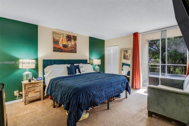 3321 NW 47th Terrace 330, Lauderdale Lakes, FL 33319
