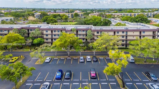 3321 NW 47th Terrace 330, Lauderdale Lakes, FL 33319