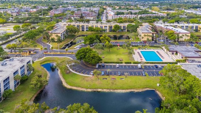3321 NW 47th Terrace 330, Lauderdale Lakes, FL 33319