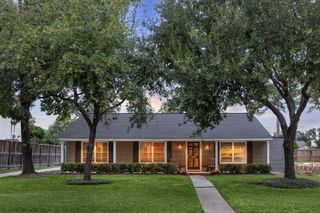 4650 Ingersoll Street, Houston, TX 77027
