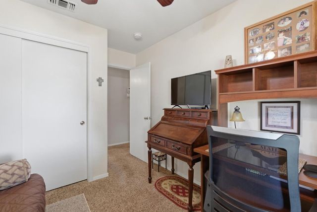 1685 Augusta Ln, Yuba City, CA 95993