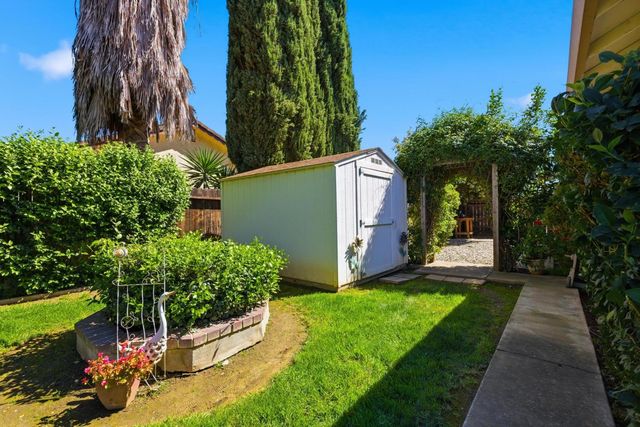 1685 Augusta Ln, Yuba City, CA 95993