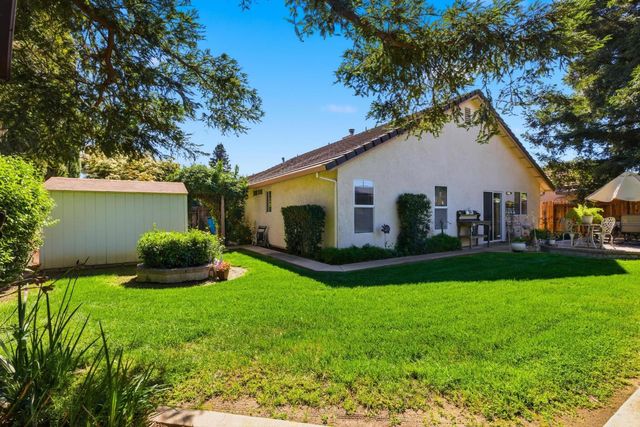 1685 Augusta Ln, Yuba City, CA 95993