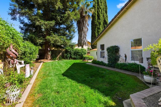 1685 Augusta Ln, Yuba City, CA 95993