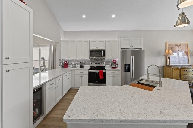 8118 YELLOW CRANE DRIVE, Kissimmee, FL 34747