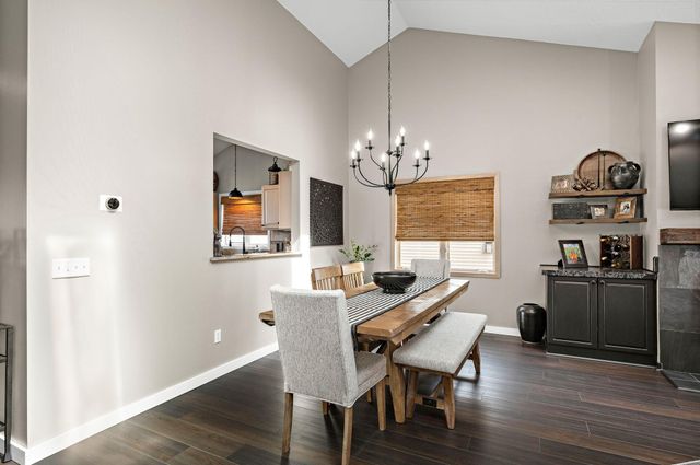 2833 Wilds Lane NW, Prior Lake, MN 55372