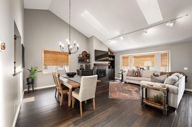 2833 Wilds Lane NW, Prior Lake, MN 55372