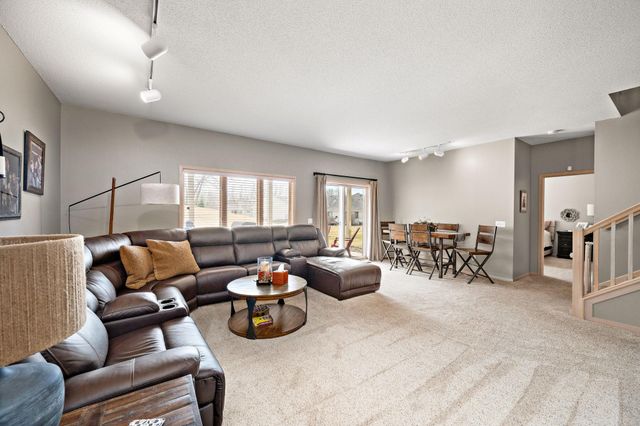 2833 Wilds Lane NW, Prior Lake, MN 55372