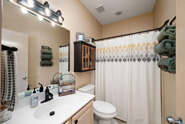 2833 Wilds Lane NW, Prior Lake, MN 55372