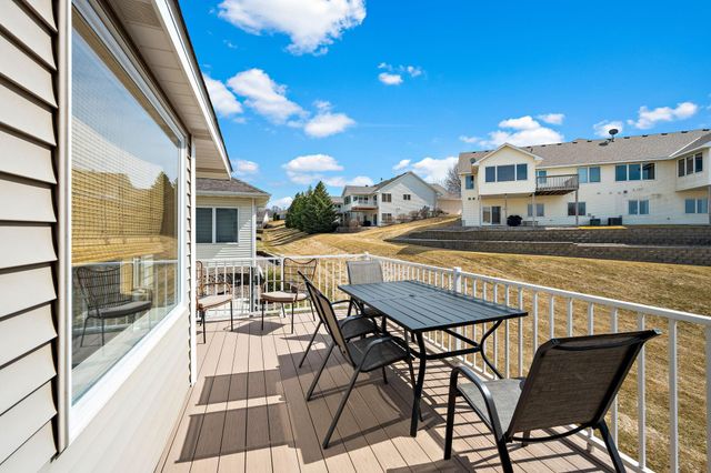 2833 Wilds Lane NW, Prior Lake, MN 55372