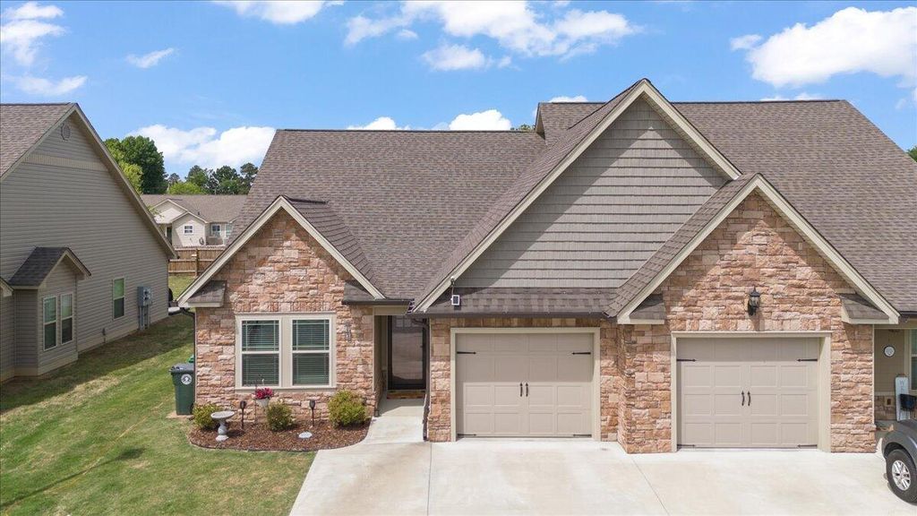 115 Morning Mist Drive, Rossville, GA 30741