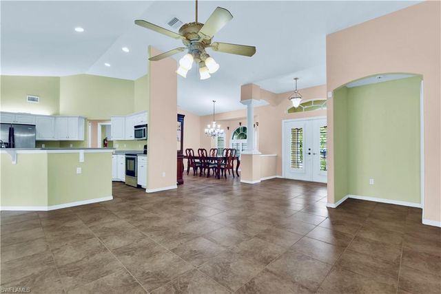 909 Magnolia AVE, Lehigh Acres, FL 33972