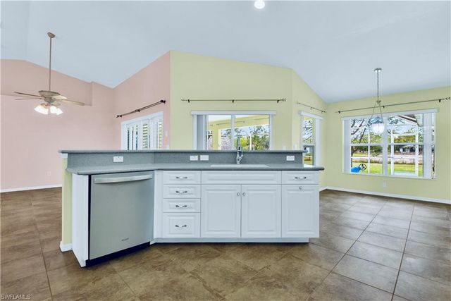 909 Magnolia AVE, Lehigh Acres, FL 33972