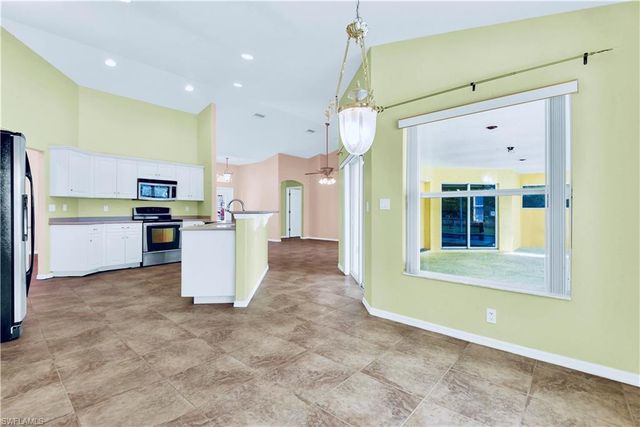 909 Magnolia AVE, Lehigh Acres, FL 33972