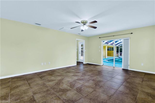 909 Magnolia AVE, Lehigh Acres, FL 33972