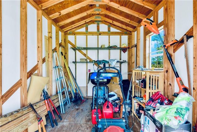 909 Magnolia AVE, Lehigh Acres, FL 33972