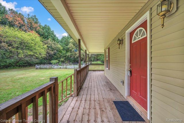 7250 Randall Drive, Deerfield Township, MI 48430