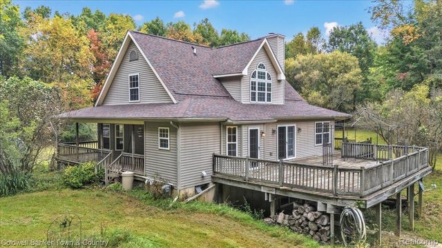 7250 Randall Drive, Deerfield Township, MI 48430