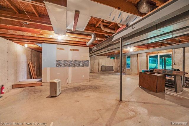 7250 Randall Drive, Deerfield Township, MI 48430