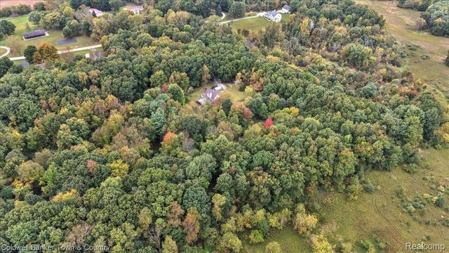 7250 Randall Drive, Deerfield Township, MI 48430