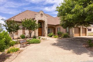 426 Paradise Point, Boerne, TX 78006