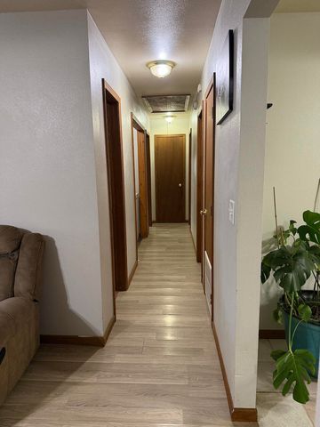 758 Highway 137, Willow Springs, MO 65793