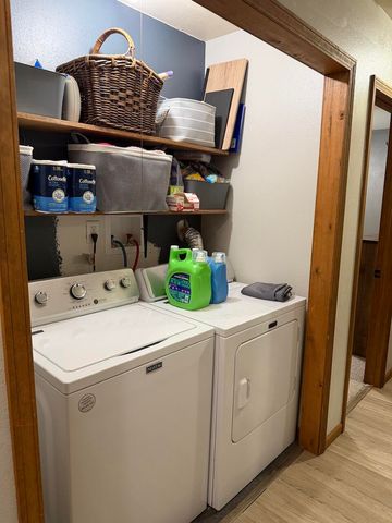 758 Highway 137, Willow Springs, MO 65793