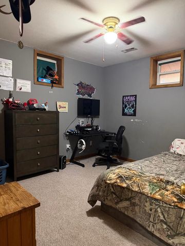 758 Highway 137, Willow Springs, MO 65793