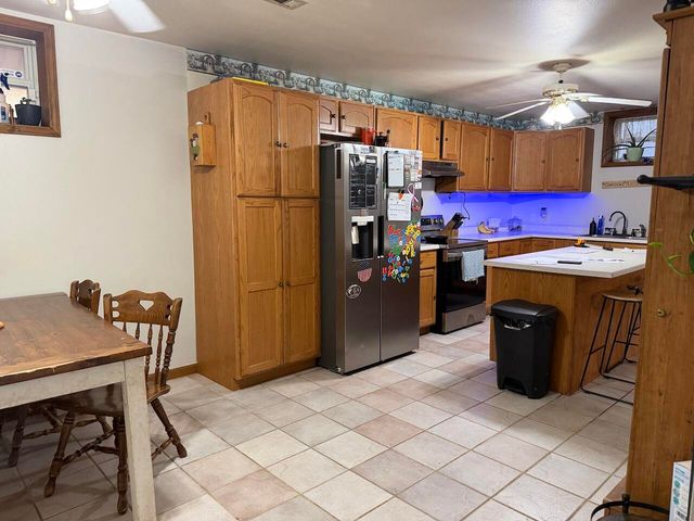 758 Highway 137, Willow Springs, MO 65793