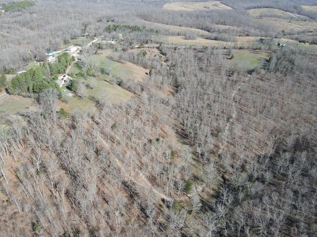 758 Highway 137, Willow Springs, MO 65793