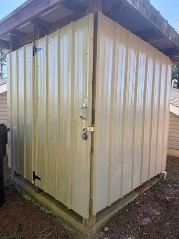 758 Highway 137, Willow Springs, MO 65793