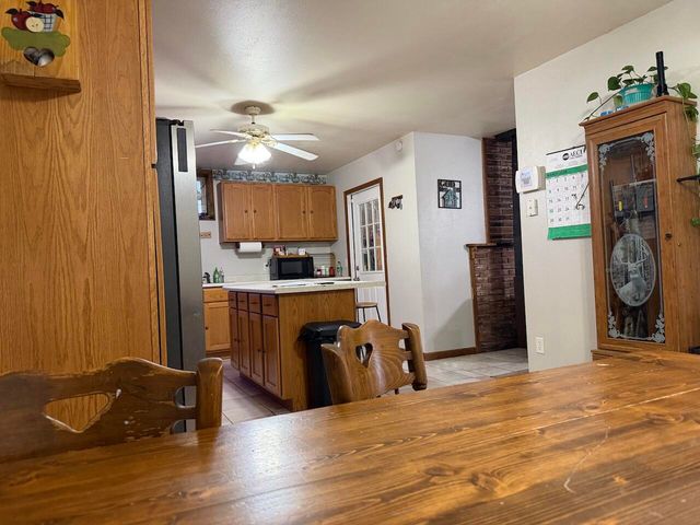 758 Highway 137, Willow Springs, MO 65793