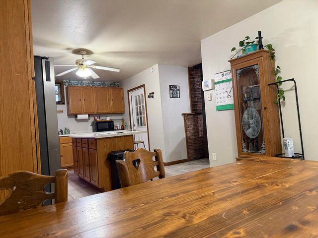 758 Highway 137, Willow Springs, MO 65793