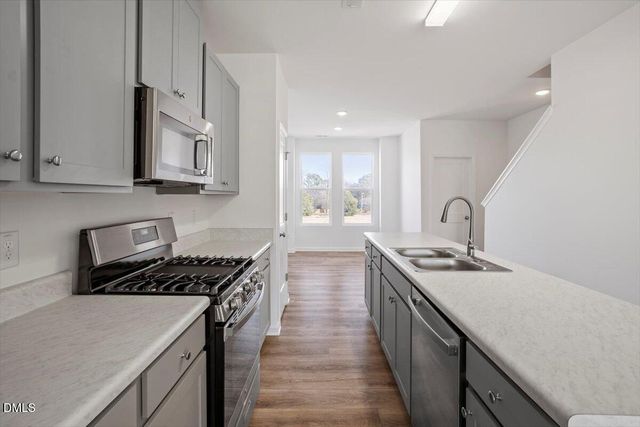 443 N Fisher Street, Raleigh, NC 27610