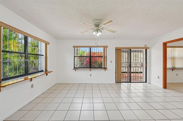 9585 SW 1st Ter, Miami, FL 33174