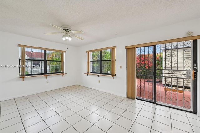 9585 SW 1st Ter, Miami, FL 33174