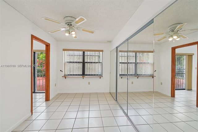 9585 SW 1st Ter, Miami, FL 33174