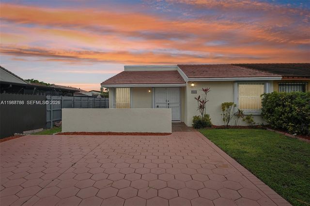 9585 SW 1st Ter, Miami, FL 33174