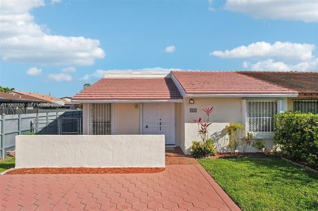 9585 SW 1st Ter, Miami, FL 33174