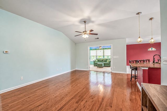 1333 Midtown Village Dr., Conway, SC 29526