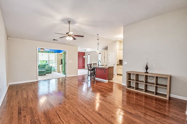 1333 Midtown Village Dr., Conway, SC 29526