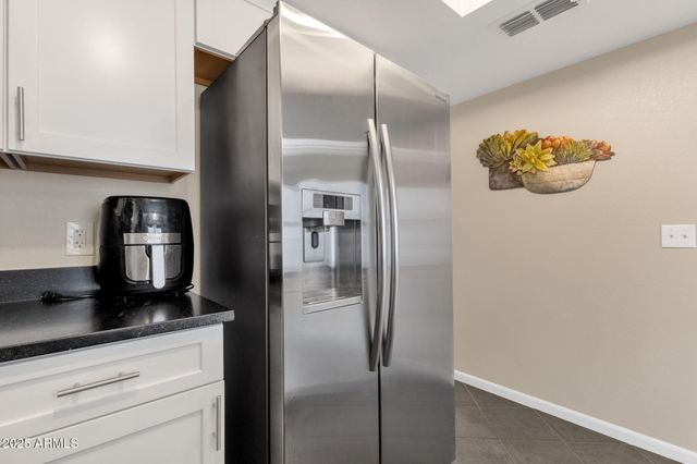 16826 E LAMPLIGHTER Way 7, Fountain Hills, AZ 85268