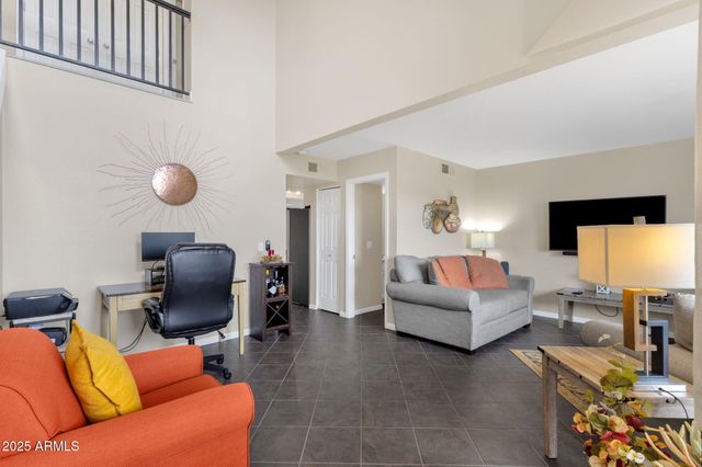 16826 E LAMPLIGHTER Way 7, Fountain Hills, AZ 85268